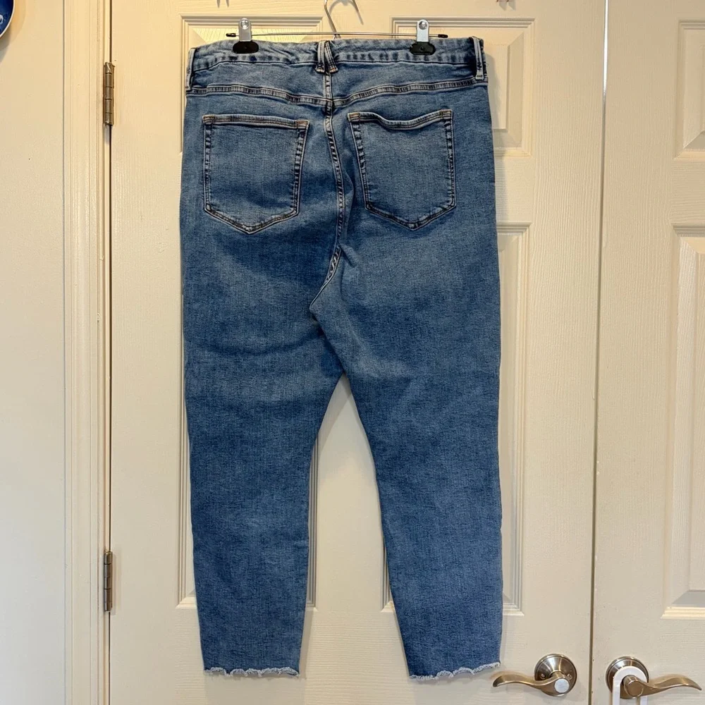 Good American Women’s High Rise Jeans Pants Skinny Size 22 - Picture 2 of 3